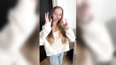 Breezy Bri, Thefleshmechanic, Glasses Bitch Gets Creampied By Big Cock Onlyfans Video Leaked