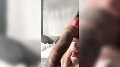 Breezy Bri, Thefleshmechanic, Glasses Bitch Gets Creampied By Big Cock Onlyfans Video Leaked