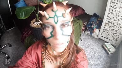 BeckyWhyte - motherkorli