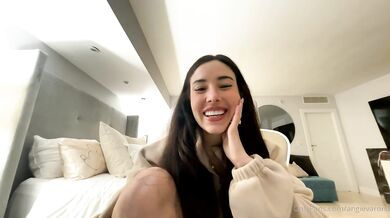Angie Varona, Flashing Her Naked Ass In The Living Room Onlyfans Video Leaked