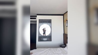 Gloria Sol, Sexy Girl Riding A Wall Dildo On The Table Onlyfans Video Leaked