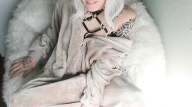 Miss Mao, Horny Cat Girl Hitachi Vibrator Masturbation On Livestream Onlyfans Video Leaked