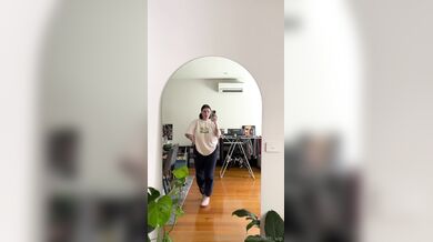 Arifaith, Shaking Her Huge Breasts In Sexy Lingerie Onlyfans Video Leaked
