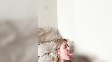Blondpeche, Asshole To Pussy Then To Face Onlyfans Video Leaked