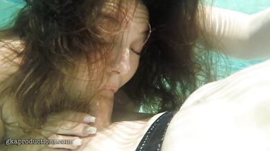 Sadie Holmes, Underwater Blowjob In The Backyard Pool Onlyfans Video Leaked