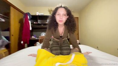 Satine Summers, Blowjob While Parents In Next Room Onlyfans Video Leaked