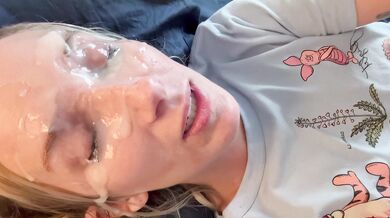 Cosmic Starlight, Getting A Cumshot In The Eye Onlyfans Video Leaked