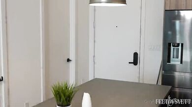 Feetbysvett, Big Booty Neighbor Feet Jerking Your Huge Cock Onlyfans Video Leaked