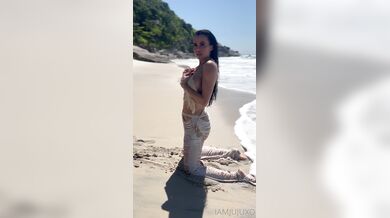 Juju Bahreis, Hot Supermodel Teasing Her Huge Tits In The Crashing Waves Onlyfans Video Leaked