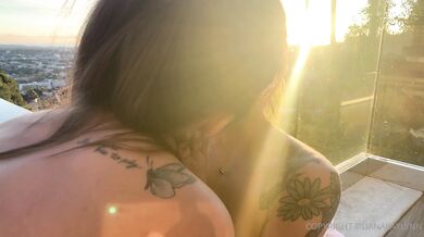 Kaylynn Kay, Jadeteen, Lesbian Chicks Kissing And Licking By The Pool Onlyfans Video Leaked