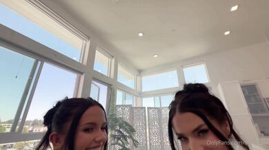 Iris Leon, Maddie Wren, Dredd, Two Petite Teens Getting Their Asshole Stretched Onlyfans Video Leaked