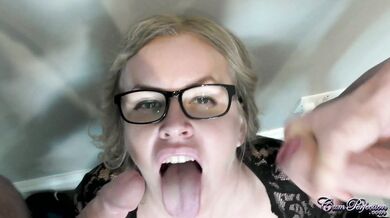 Summer Rose, Hotwife MILF Masturbates After Getting Cum On Her Face Onlyfans Video Leaked