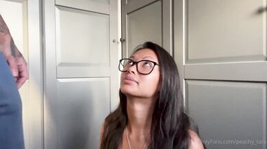 Peachy_Tara, Asian Housewife With Glasses Sucks BWC Onlyfans Video Leaked