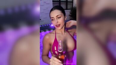 Caryn Beaumont, SPA Date Sextape And Facial Onlyfans Video Leaked