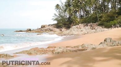 OnlyPing, PutriCinta, Ocean Embrace Hot Thai Babe Seaside Nude Shoot Onlyfans Video Leaked