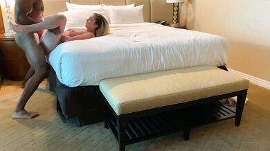 Hotel hookup with @jennifermariie