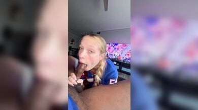BadBarbiePriv, Petite Blonde Teen Sucks a Huge BBC Onlyfans Video Leaked