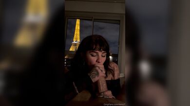 Emily Oram, Brunette Hot Teen In Paris Sucks BWC Onlyfans Video Leaked