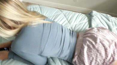 Lola Cheeks, Big Booty Blonde Step-Sister Tries Sex Onlyfans Video Leaked