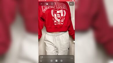 Mirandahmarie, Shaking Her Booty And Tits In Red Lingerie Onlyfans Video Leaked