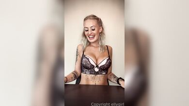 Ellygirl, Blonde Norwegian Girl Deepthroating Pink Dildo Onlyfans Video Leaked
