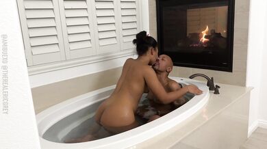 Ami Bue, Ebony Slut Fucking Bbc In The Bathtub Onlyfans Video Leaked