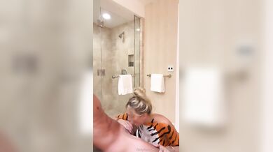 Fallonlovexo, Getting Doggy Fucked In The Shower Onlyfans Video Leaked