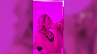Emilyrayxo, Deepthroating A Bwc For A Facial Onlyfans Video Leaked