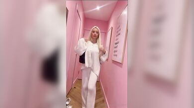 Belleolivia3, Blonde Babe Teasing Her Big Booty Onlyfans Video Leaked