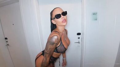 Hisexoticvixen