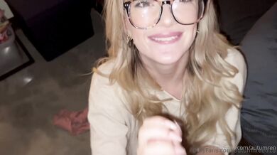 Autumnreed18, Cute Teen Girl Gets Hot Cum On Her Pussy Onlyfans Video Leaked