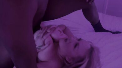Mommablondebombshell, Hot Milf Mama Fucking A Bbc In Bedroom Onlyfans Video Leaked