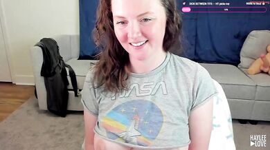 Haylee_Love, Showing Off Her Big Naked Tits On Livestream Onlyfans Video Leaked