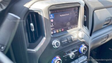 Wanderingwifexxx, Cheating Milf Riding A Bbc In The Car Backseat Onlyfans Video Leaked