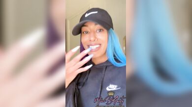 Missbnasty, Risky Vibrator Ride At The Fuel Pump Until She Almost Gets Caught Cumming