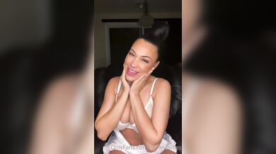 Rainey James, Flashing Her Big Tits In Her White Lingerie Onlyfans Video Leaked