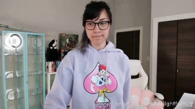 Delightfulhug, Vibrating Her Oily Pussy On Livestream Onlyfans Video Leaked