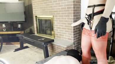 Dark-Blue, Ball Slapping And Pegging Her Cuck Onlyfans Video Leaked