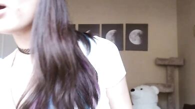 Delightfulhug, Vibing Her Pussy In White Stockings Onlyfans Video Leaked