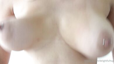 Delightfulhug, Swaying Her Big Tits Up And Down With Nipple Piercings Onlyfans Video Leaked