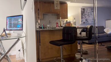 Bunni.Emmie, Jakegelato_, Thick Asian Slut Fucking In The Mirror Onlyfans Video Leaked