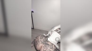 Ravengriim, White Haired Vampire Slut Teasing In Corset Lingerie Onlyfans Video Leaked