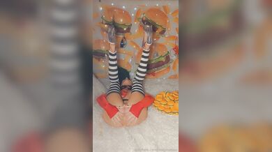 Snugglbugg, Ronald Mcdonald Slut Gets Anal Creampied Onlyfans Video Leaked