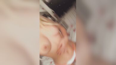 Iwantsheena, Teasing In Her Christmas Slingkini Onlyfans Video Leaked