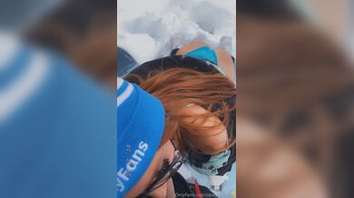 Snugglbugg, Sucking Cock Wearing Glasses In The Snow Onlyfans Video Leaked