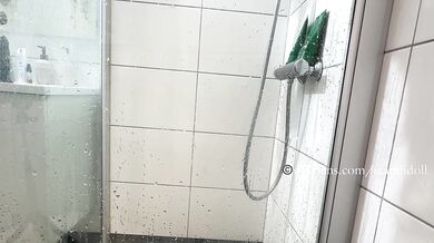 Missreca, Fucking A Black Wall Dildo In The Shower Onlyfans Video Leaked