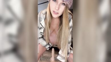 Miranda Marie, Pregnant Slut Riding Dildo In The Garage Onlyfans Video Leaked