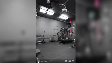 Oh.You.Know.Tay, Thick Babe Working Out Naked In The Gym Onlyfans Video Leaked