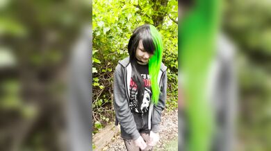 Little_Emo_Kitten, Flashing Her Naked Tits And Pussy In The Park Onlyfans Video Leaked