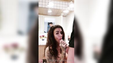 Susygala, Enjoying A Big Hard Veiny Cock In The Bathroom Onlyfans Video Leaked